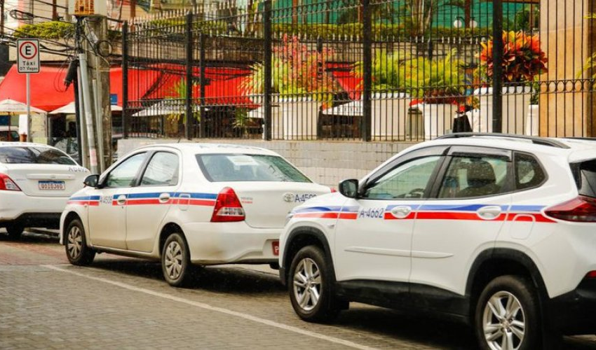  Projeto que muda regulamentação de taxistas da capital é enviado à Câmara